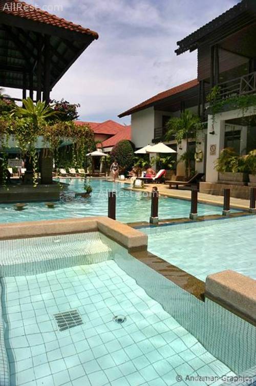 South Sea Karon Resort 40